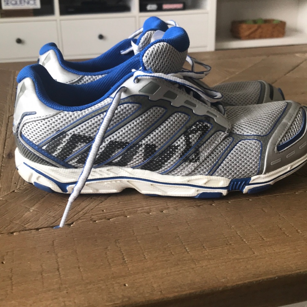 INDV athletic shoes